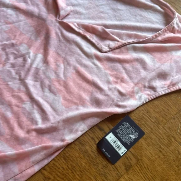 BNWT Lucky brand pink camo tee - Picture 3 of 5